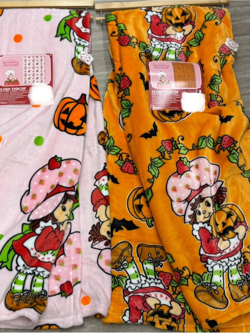 Strawberry Shortcake Plush Throw Blanket - Orange